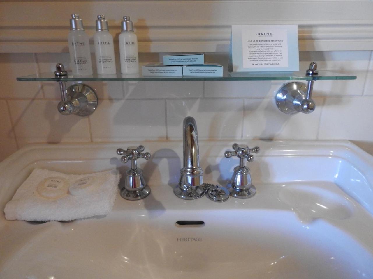 Bull And Mouth Hotel Maryborough Victoria الغرفة الصورة